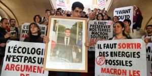Peines d’amende requises lors du premier procès des décrocheurs de portraits de Macron