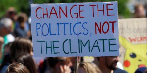 L’urgence climatique est-elle soluble dans la démocratie ?