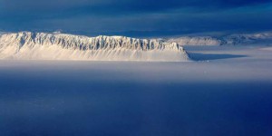 L’explorateur Mike Horn en difficulté à cause du réchauffement climatique lors de sa traversée de l’Arctique