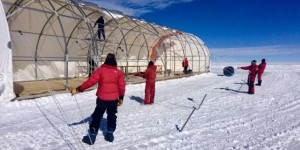 En Antarctique, la course aux glaces les plus anciennes