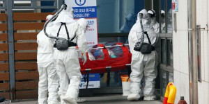 Coronavirus : en Corée du Sud, l’inquiétude monte après la découverte de 142 cas supplémentaires