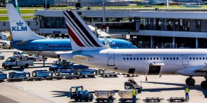 Coronavirus : la compagnie aérienne KLM va supprimer jusqu’à 2 000 emplois