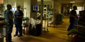 « C’est vraiment à la semaine près, ton opération ? » : à l’hôpital Lyon Sud, les chirurgiens déprogramment leurs patients dans la douleur