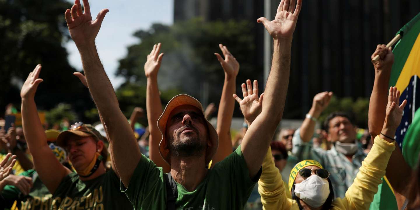 En pleine crise sanitaire, plusieurs manifestations de soutien à Bolsonaro au Brésil