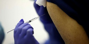 Vaccination anti-Covid : les plus de 18 ans peuvent prendre rendez-vous dès ce mardi sur Doctolib