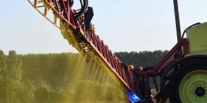 Des pesticides toxiques autorisés en Europe : un rapport pointe les carences de l’évaluation