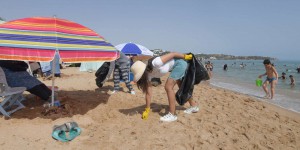 En Tunisie, les maires se rebiffent contre la pollution des plages