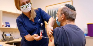 En Israël, la reprise de l’épidémie encore sous contrôle grâce à la vaccination de masse