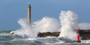 « Cotentin, l’effet mer », sur France 5 : face à la montée des eaux, protéger le bâti ou la nature ?