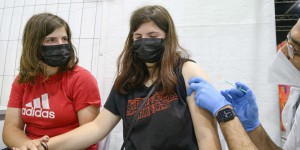 Contre le Covid-19, des « équipes volantes » pour vacciner les adolescents allemands