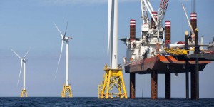 Jean Castex confirme un nouveau projet éolien maritime au large de la Normandie