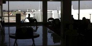 Les aéroports français engagent un recours à Bruxelles contre l’interdiction de certaines liaisons aériennes