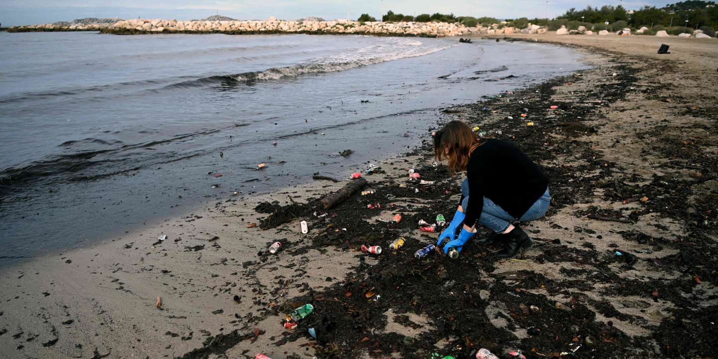 Déchets à Marseille : une semaine après les intempéries, une partie des plastiques s’est diluée en mer et constitue une « pollution invisible »
