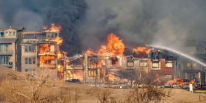 Dans le Colorado, des centaines de maisons détruites par les flammes