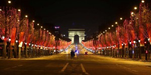 Covid-19 : le feu d’artifice et les concerts du Nouvel An sur les Champs-Elysées sont annulés