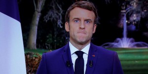 Covid-19 : l’offensive réfléchie d’Emmanuel Macron contre les non-vaccinés