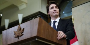 Manifestations contre les mesures sanitaires au Canada : Justin Trudeau va invoquer la loi sur les mesures d’urgence