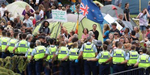 Nouvelle-Zélande : une manifestation anti-vaccin dispersée par la police