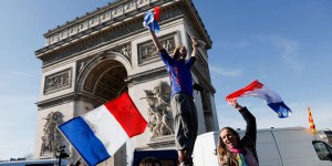 « On a le sentiment d’être oppressés » : à Paris, les « convois de la liberté » convergent