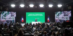 Emmanuel Macron confirme le tournant vers une agriculture du « produire plus »