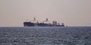 « En décidant de couper les importations par bateau de pétrole russe, l’Union européenne va priver Moscou des neuf dixièmes de son marché le plus proche »
