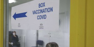 Covid-19 : sous-variants, vaccination… posez vos questions sur la septième vague qui touche la France