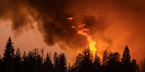 Le violent incendie « Oak fire » continue de s’étendre en Californie, des milliers de personnes évacuées