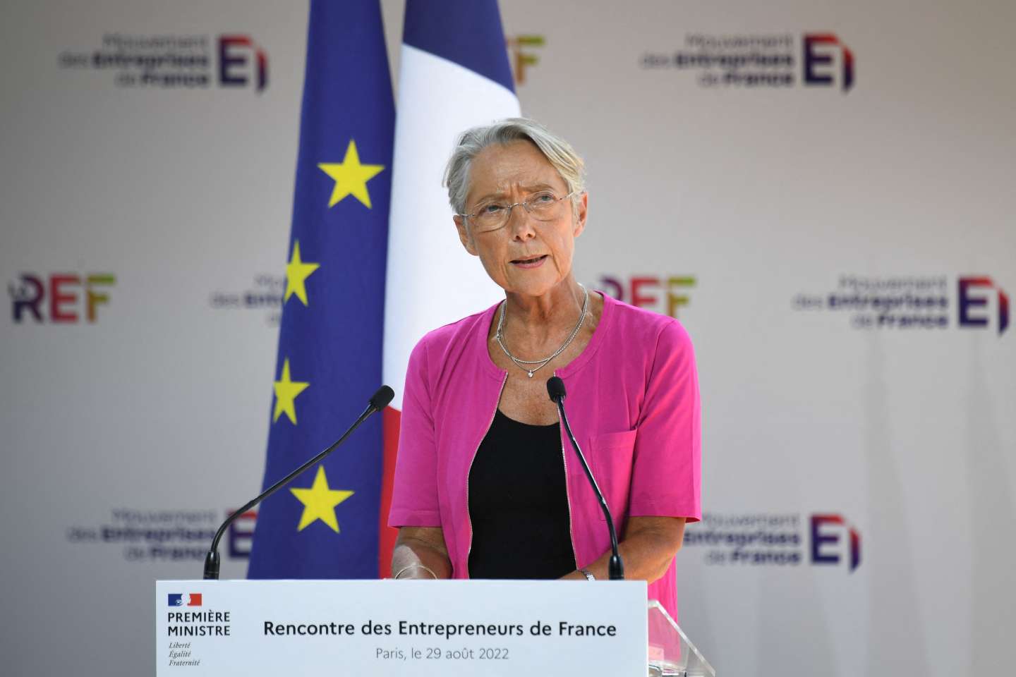 Les entreprises seraient les « premières touchées » en cas de « rationnement » énergétique, prévient Elisabeth Borne