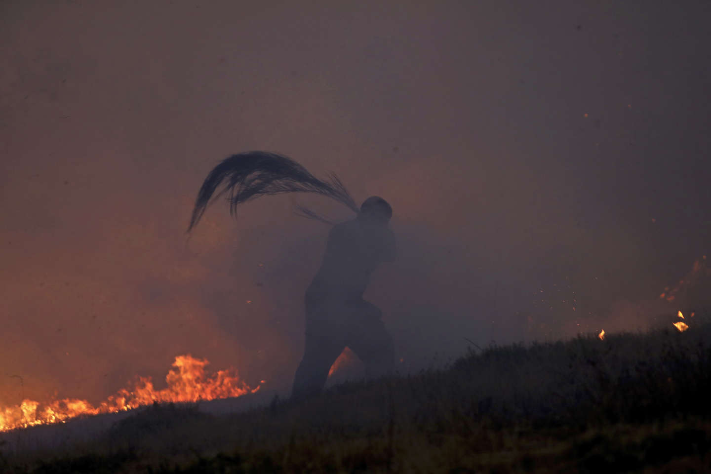 Incendie : en état d’alerte, le Portugal est toujours ravagé par les flammes