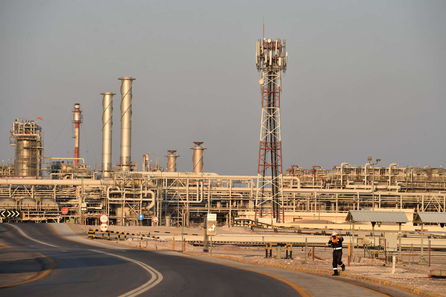 Sous pression américaine, l’OPEP consent à une augmentation minime de sa production de pétrole