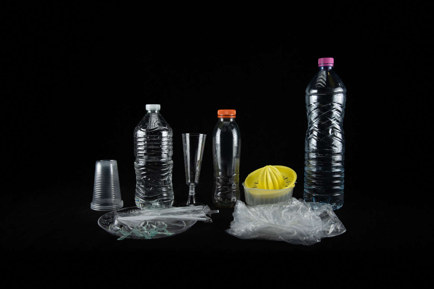 Capsules, canettes, cartons, plastique… : la Commission européenne s’attaque aux déchets d’emballage