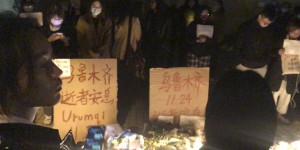 Chine : à Shanghaï, des centaines de jeunes manifestent contre la politique « zéro Covid » après le drame d’Urumqi