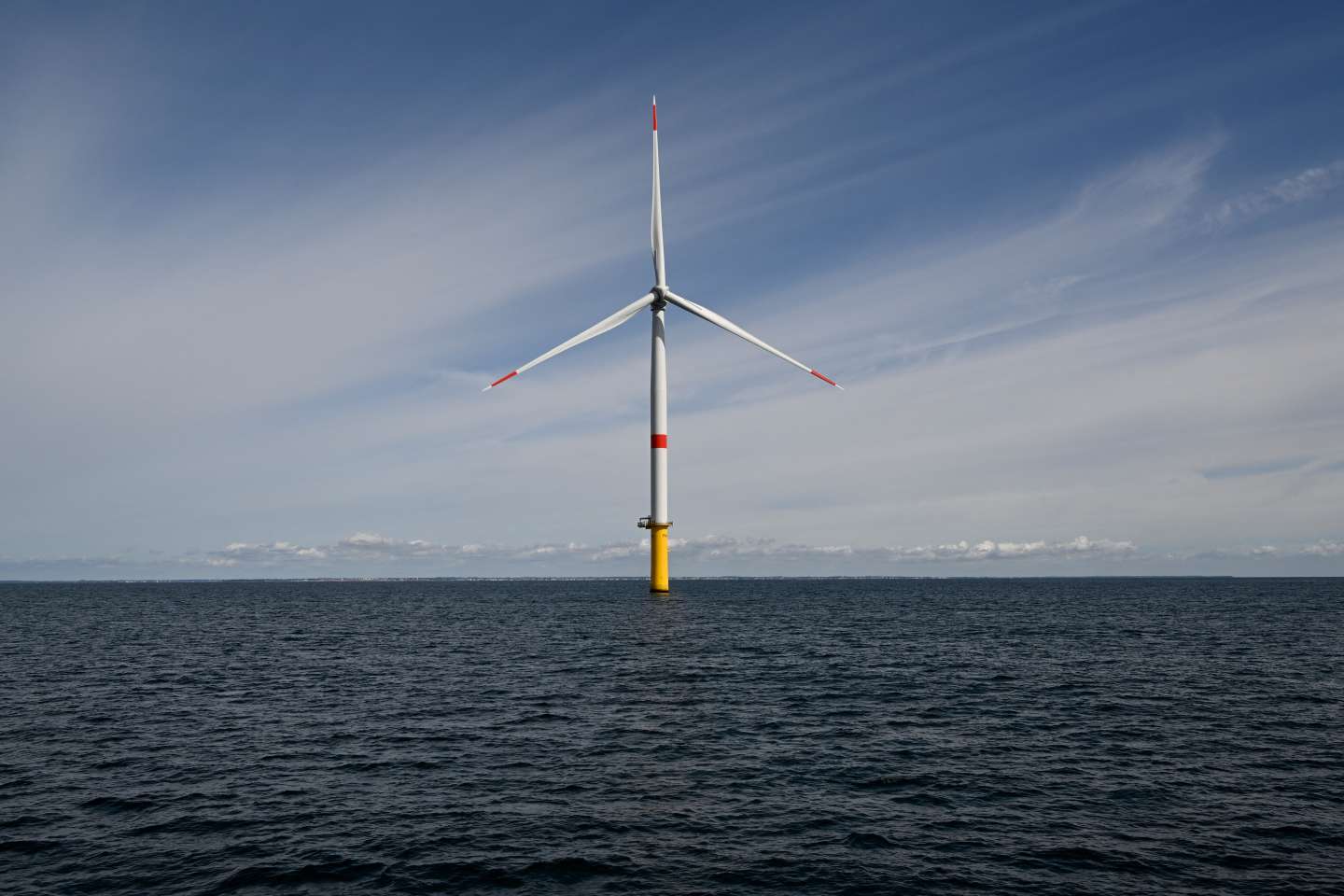 Comment la France mise sur l’éolien flottant pour produire son électricité