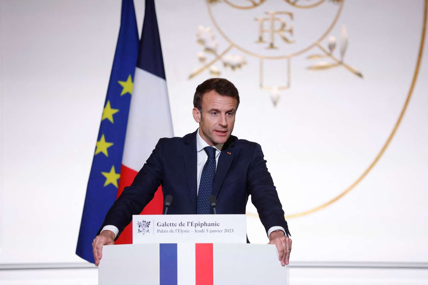 Emmanuel Macron demande aux fournisseurs d’énergie de « renégocier les contrats excessifs » de toutes les très petites entreprises