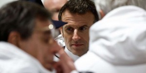 Remise sur l’essence : Emmanuel Macron demande à « finaliser le dialogue » pour de nouvelles ristournes à la pompe