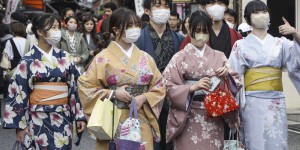 Au Japon, le masque toujours très usité malgré la fin des recommandations gouvernementales