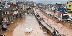 Turquie : violentes inondations un mois après le séisme qui a tué 48 000 personnes