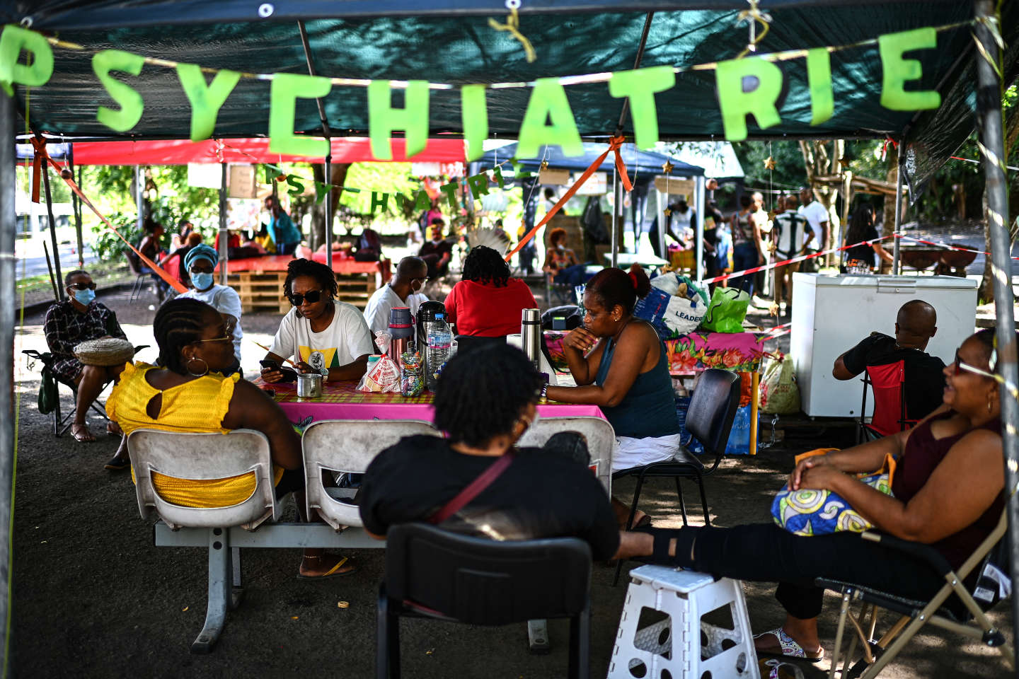 En Guadeloupe, la difficile réintégration des soignants suspendus