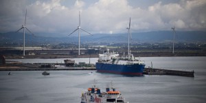 Dans le port italien de Piombino, le « Golar-Tundra », navire de la discorde