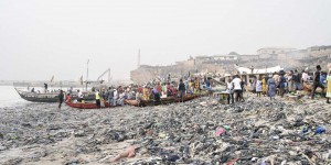 Le Ghana, poubelle de la « fast fashion » mondiale