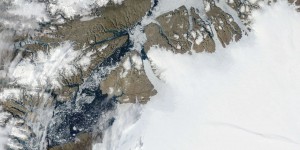 Climat : le Groenland a en partie fondu il y a 400 000 ans sous l’effet d’un réchauffement proche de celui que nous vivons