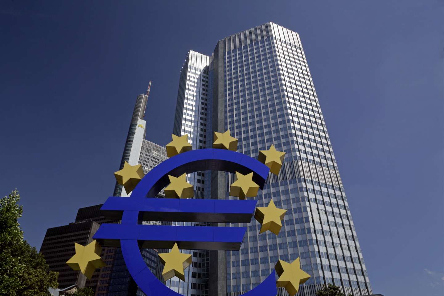 « La Banque centrale européenne pourrait accompagner la hausse des taux d’un taux spécial pour le financement des investissements favorables à l’environnement »