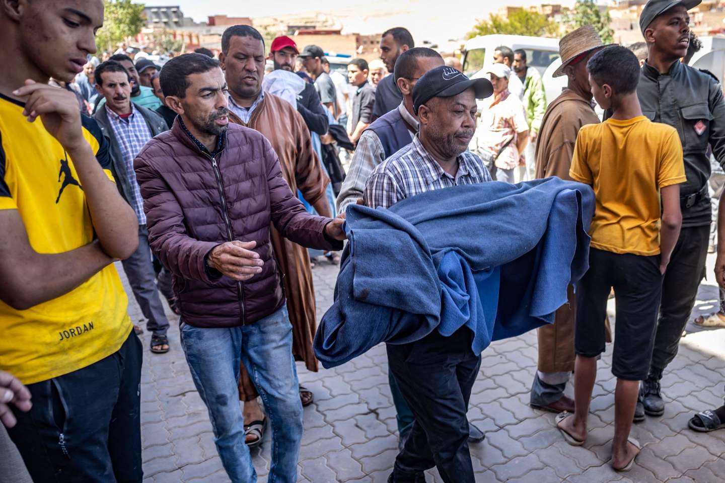 Au Maroc, récit en images d’un séisme meurtrier, qui a semé la panique à Marrakech et dans sa périphérie