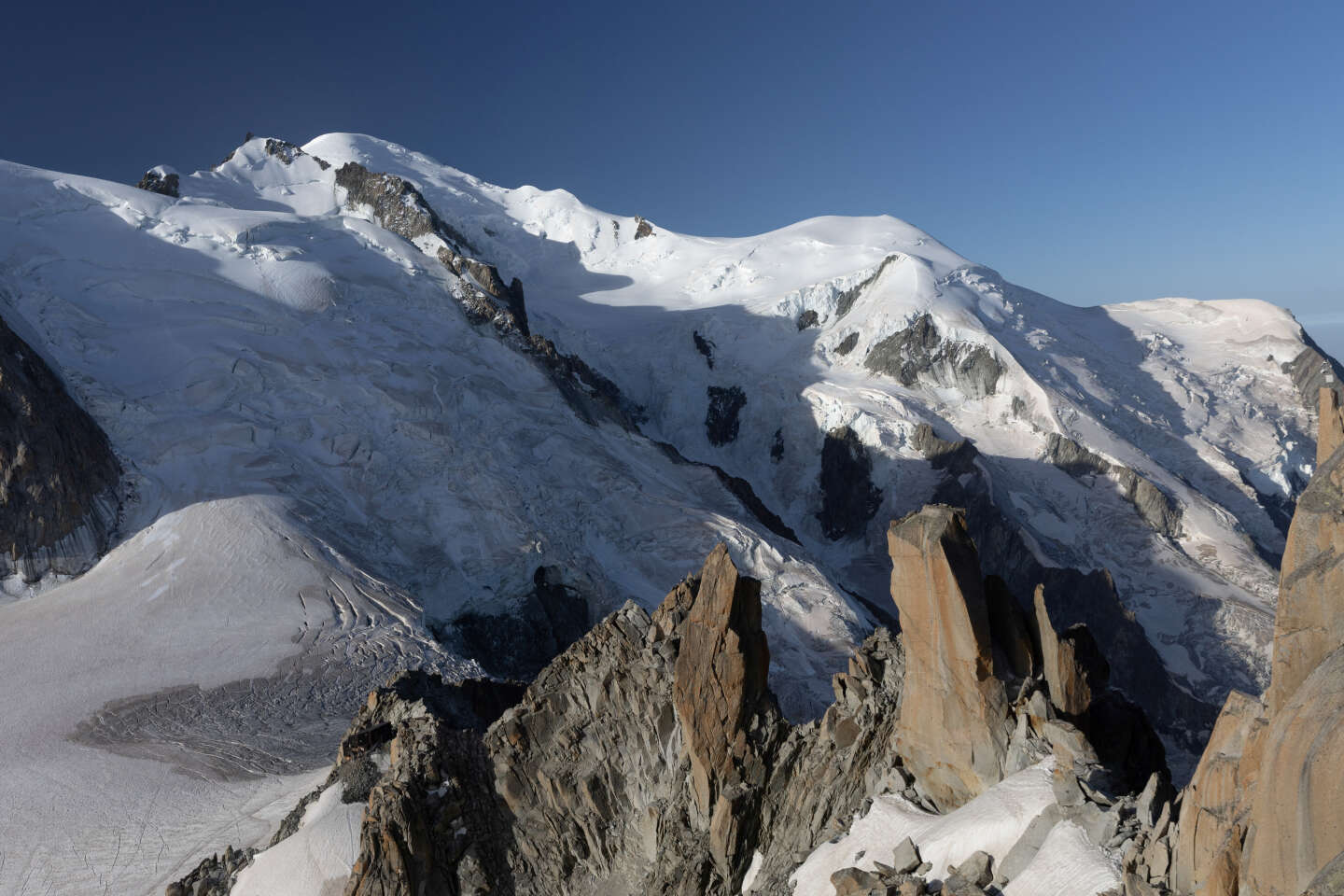 Le mont Blanc fait l’objet d’une nouvelle mesure : « Il faudra plus de temps pour savoir si le réchauffement climatique a une influence sur ce sommet »