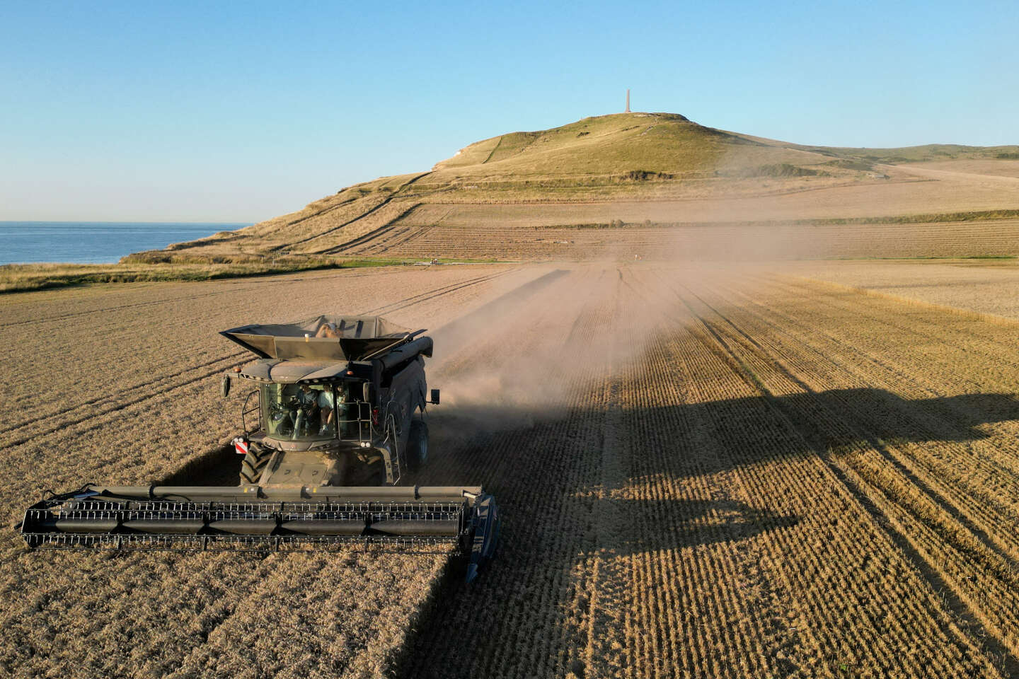 Agriculture : la FNSEA annonce obtenir l’abandon de la hausse de taxes sur les pesticides et l’eau