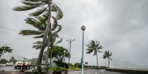 En direct, cyclone Belal : à l’île Maurice, l’alerte maximale levée, mais de nombreux dégâts causés par des pluies torrentielles et des vents violents