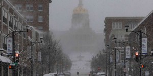 Etats-Unis : l’Iowa balayé par une tempête de neige à trois jours de primaires cruciales pour Trump