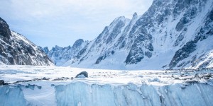Dans le massif du Mont-Blanc, la fonte des glaciers de haute altitude s’est fortement accélérée