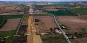 Projet d’autoroute A69 dans le Tarn : travaux parlementaires à Paris et tensions sur le terrain