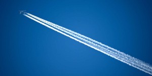 « Nous appelons Airbus, Safran, Air France, Aéroports de Paris, à envisager publiquement une réduction du trafic aérien »